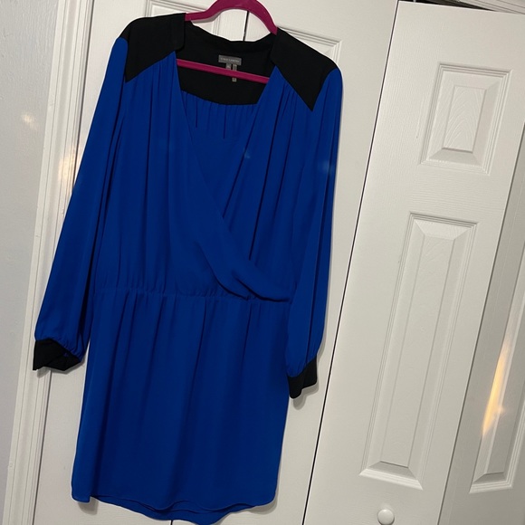 Vince Camuto Dresses & Skirts - XL Never worn Vince Camuto dress.